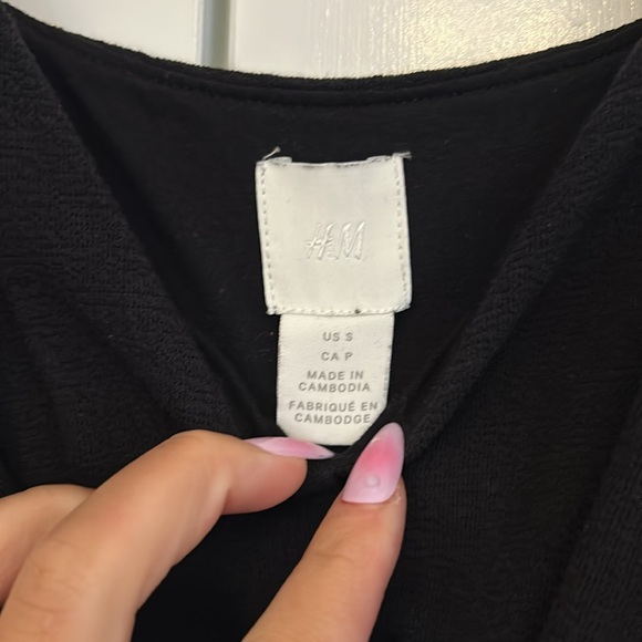 H&M black midi dress - Picture 2 of 4